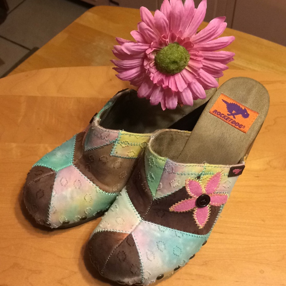 🌸 ROCKET DOG CLOGS 🌸